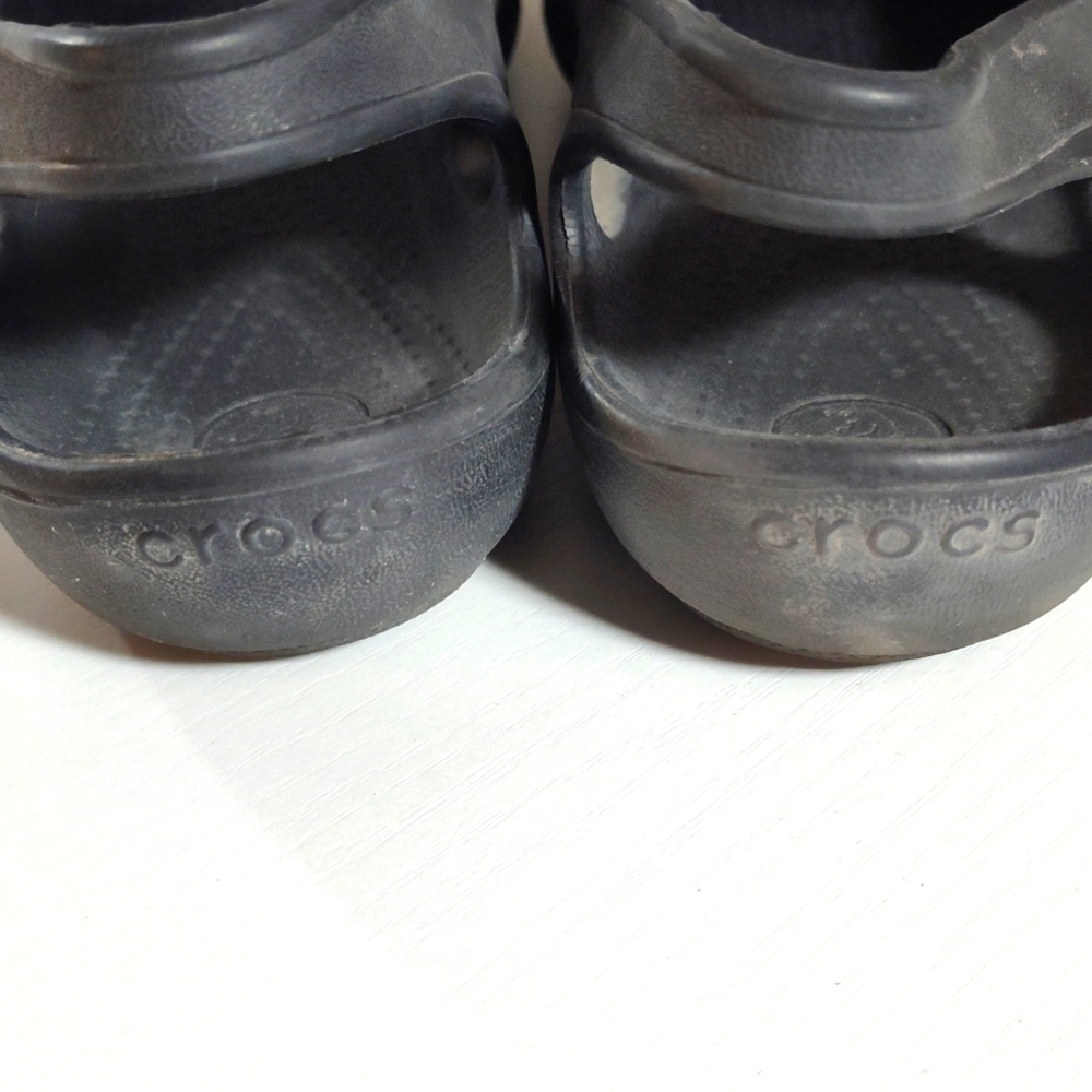 Low Profile Crocs - Picture 3 of 4